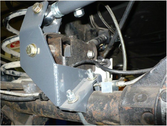 How to Install Synergy Rear Track Bar Bracket (97-06 Wrangler TJ) on your Jeep  Wrangler | ExtremeTerrain