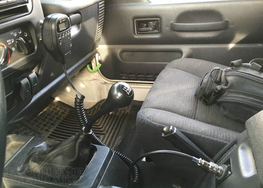 How to Use a CB Radio in Your Wrangler