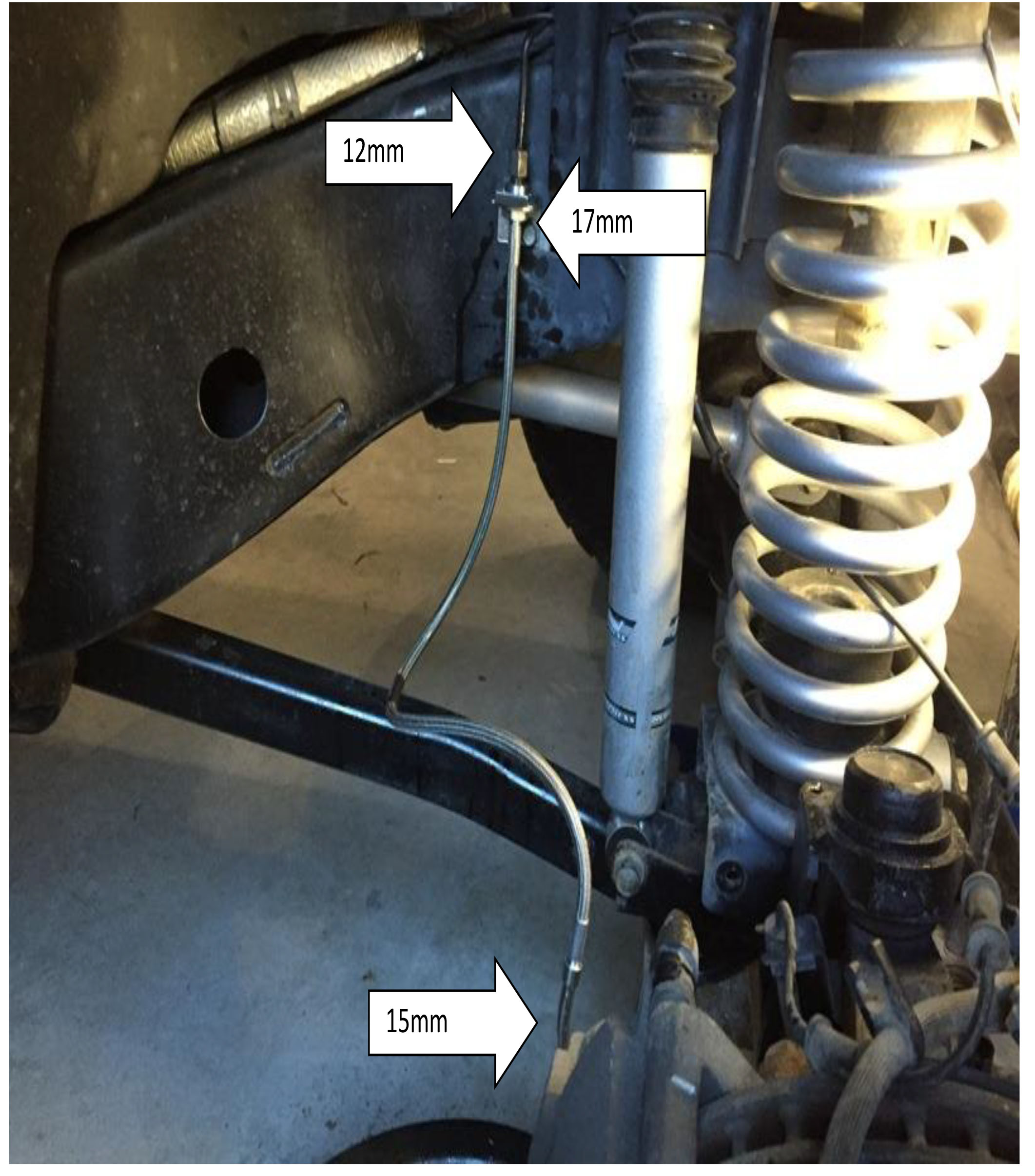 How To Install Rough Country Front Stainless Steel Brake Lines w/ 4-6 In.  Lift on 07-16 Wrangler JK | ExtremeTerrain